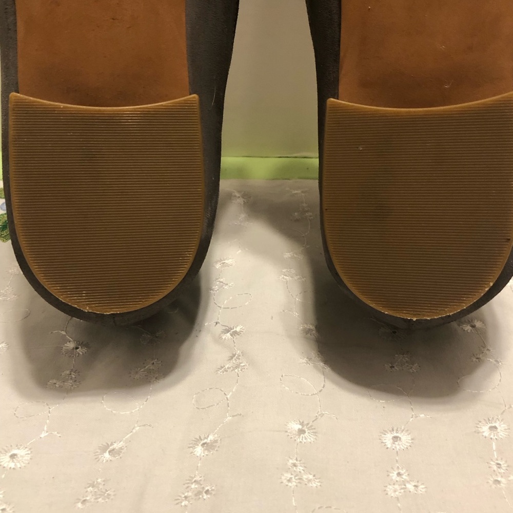 Wm’s Cole Haan loafers - Picture 5 of 8